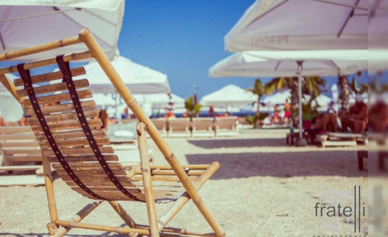 Summerland Relax Apartments Mamaia Exteriör bild
